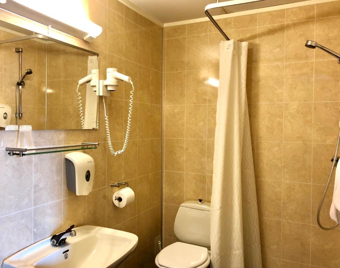 Ornes Hotell Exteriér fotografie