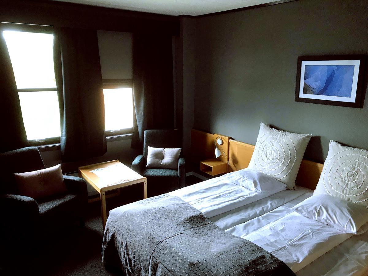 Ornes Hotell Exteriér fotografie