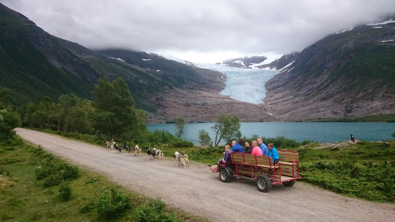 Ornes Hotell Exteriér fotografie